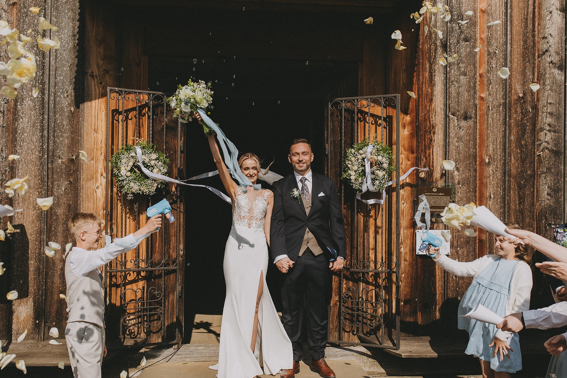 ślub w kościele z rogowa