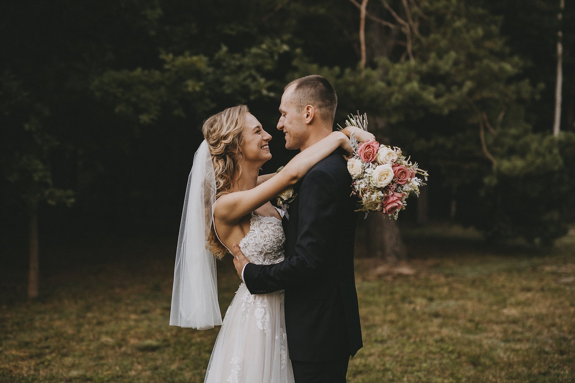Plener ślubny Gościniec Za Borem