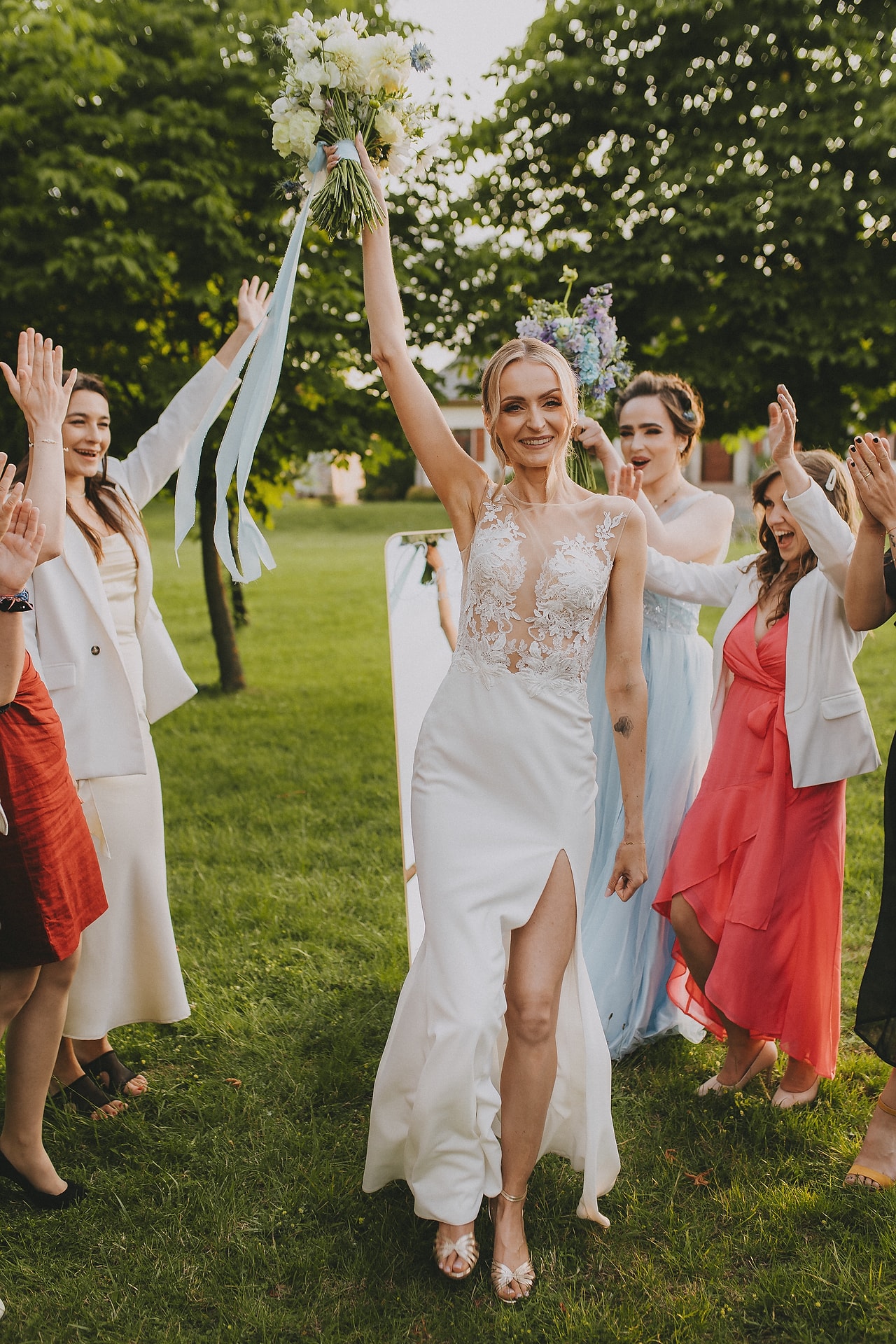 zdjęcia z gośćmi w dniu ślubu 08 2 zdjęcia z gośćmi w dniu ślubu